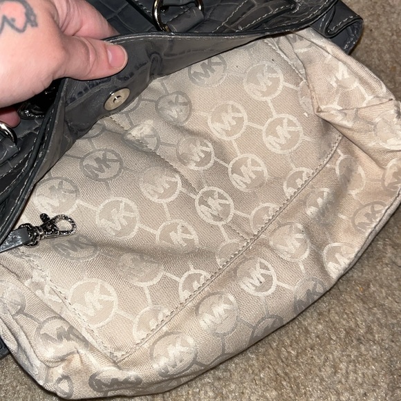 Michael Kors Large North South Croc Embossed Hamilton - Picture 14 of 16